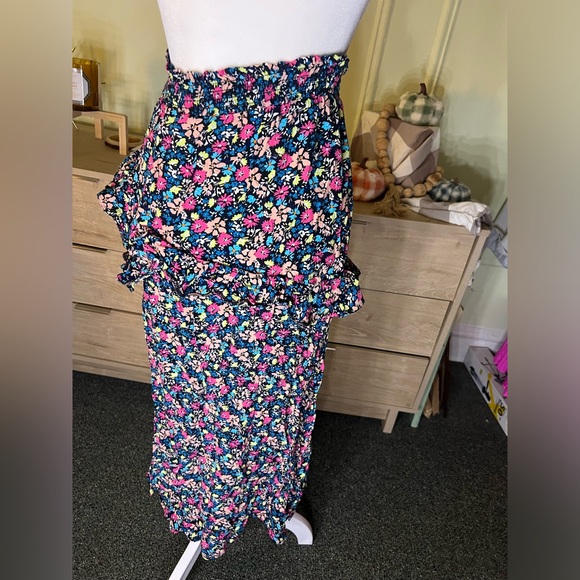 RIVER ISLAND Ditsy Floral Pattern Ruffle Tiered Midi Maxi Stretch Skirt Slit S - Picture 8 of 16
